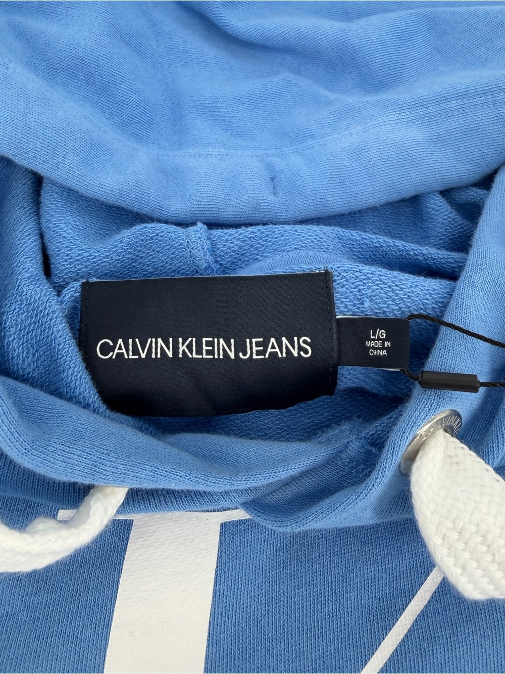 Calvin Klein Jeans Blue Ombre Cropped Pullover Hoodie - Picture 6 of 11